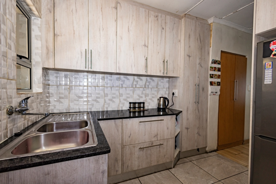 3 Bedroom Property for Sale in Silversands Western Cape